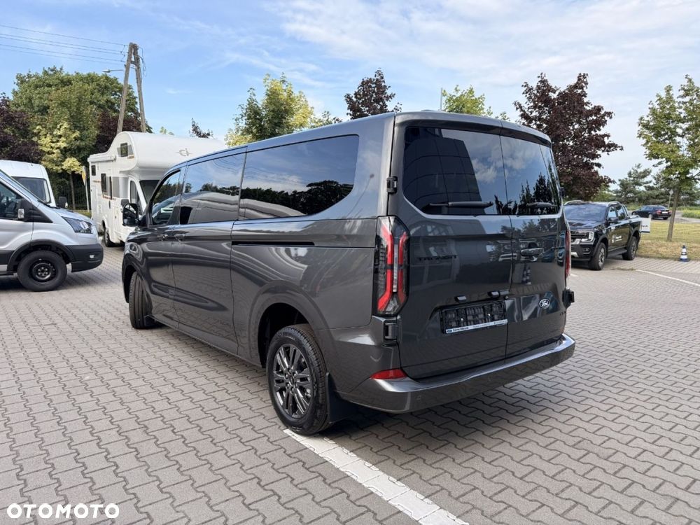 Ford Transit Custom - 9