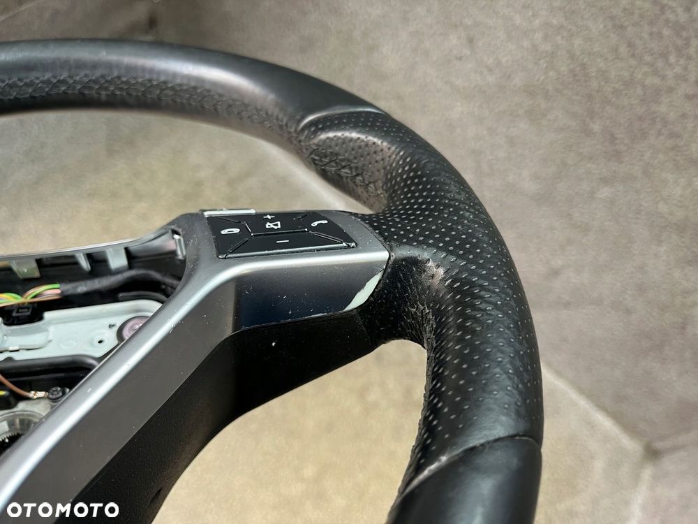 Kierownica kierka blenda multifunkcja skora czarna W204 LIFT AMG PLASKA - 11