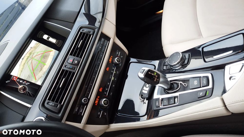 BMW Seria 5 520d - 16