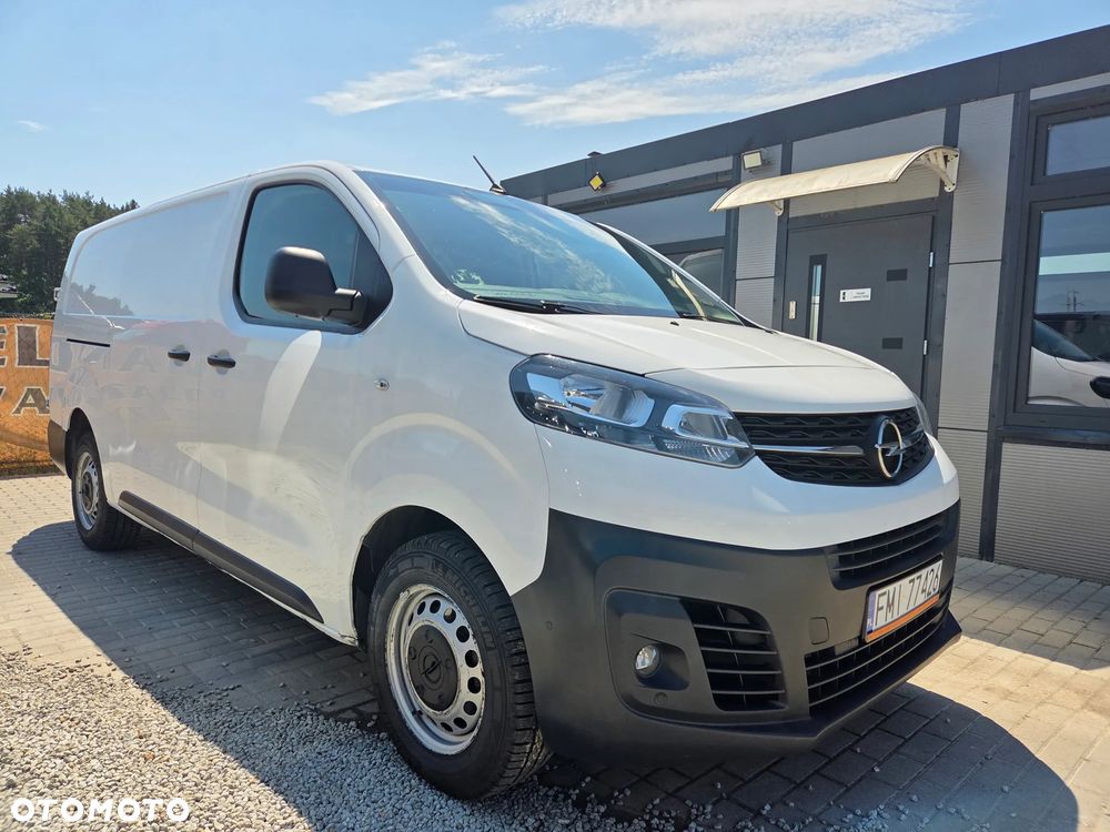 Opel Vivaro - 1