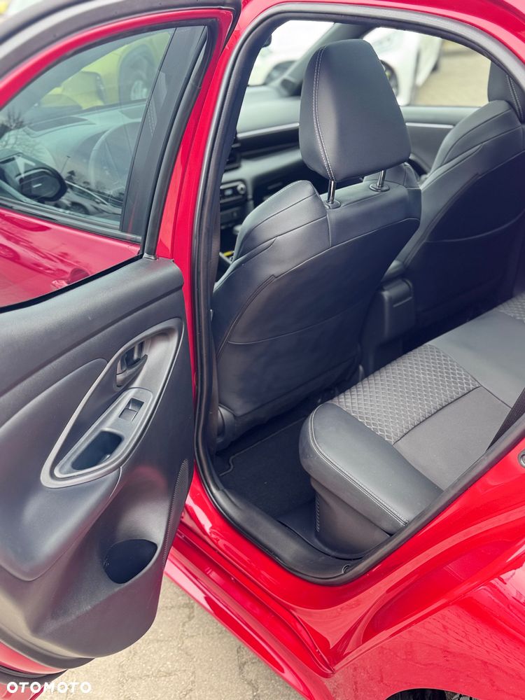 Toyota Yaris Hybrid 1.5 Premiere Edition - 20