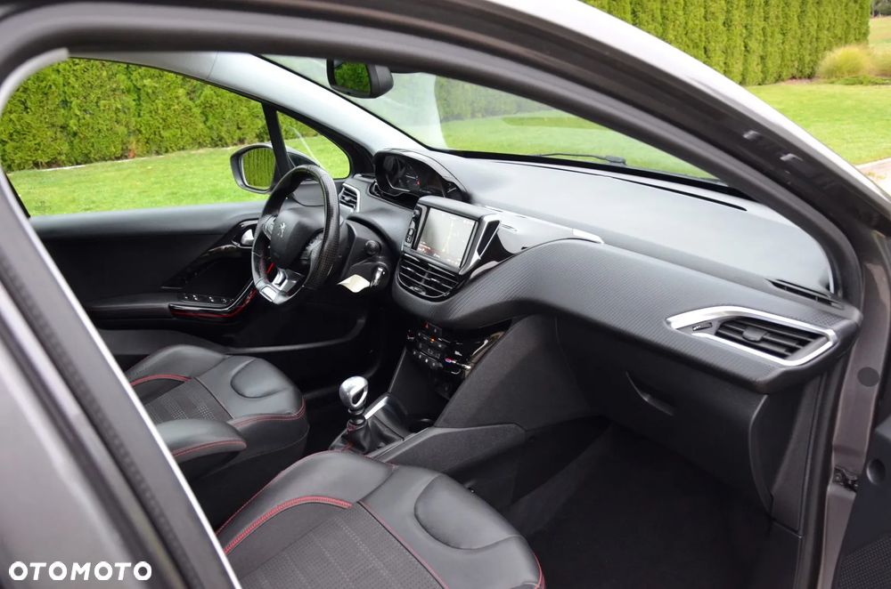 Peugeot 208 165 THP Stop & Start Allure - 10
