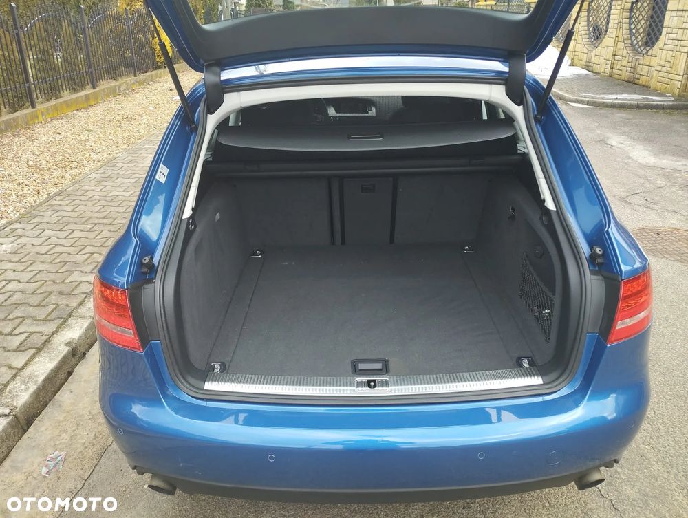 Audi A4 Avant 2.0 TFSI Attraction - 16