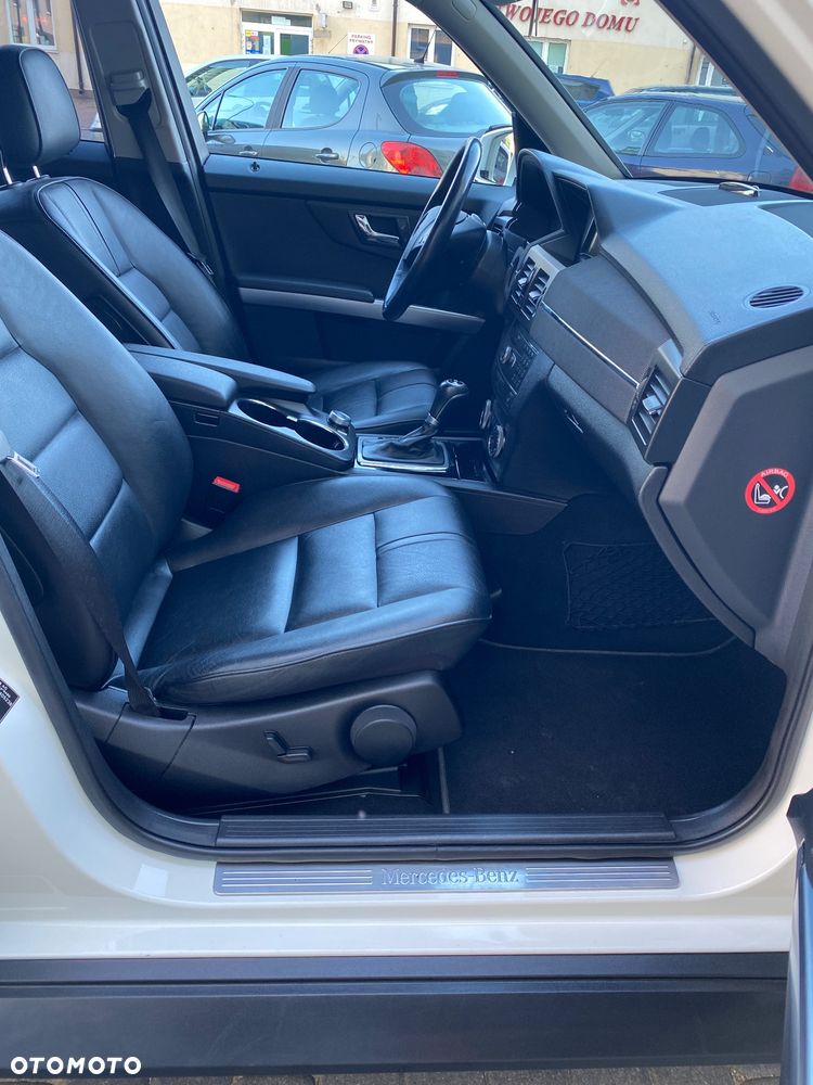 Mercedes-Benz GLK 220 CDI 4Matic (BlueEFFICIENCY) 7G-TRONIC - 8