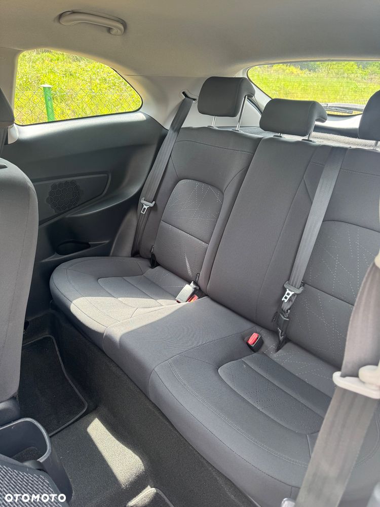 Kia Rio 1.2 Dream Team Edition - 18