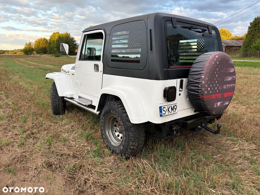 Jeep Wrangler 2.5L - 39