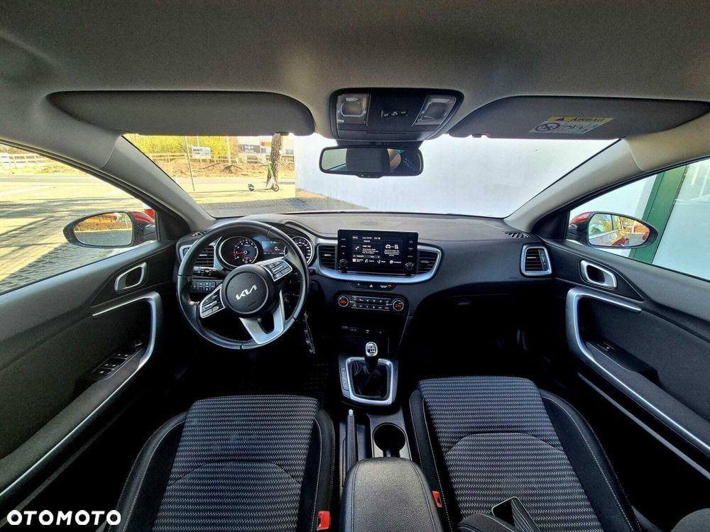 Kia Ceed 1.5 T-GDI M - 20