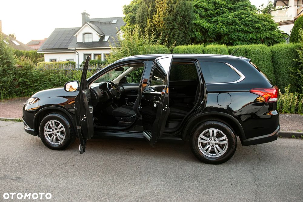 Mitsubishi Outlander 2.0 2WD Edition - 16