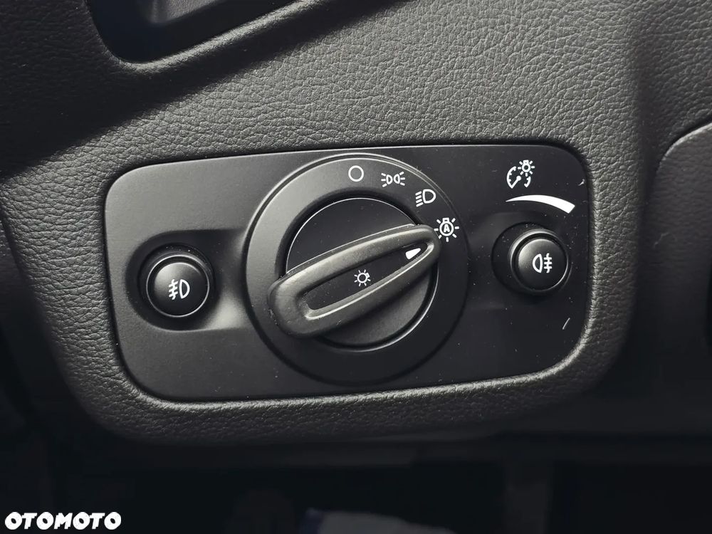 Ford Kuga 1.5 EcoBoost 2x4 Business Edition - 33