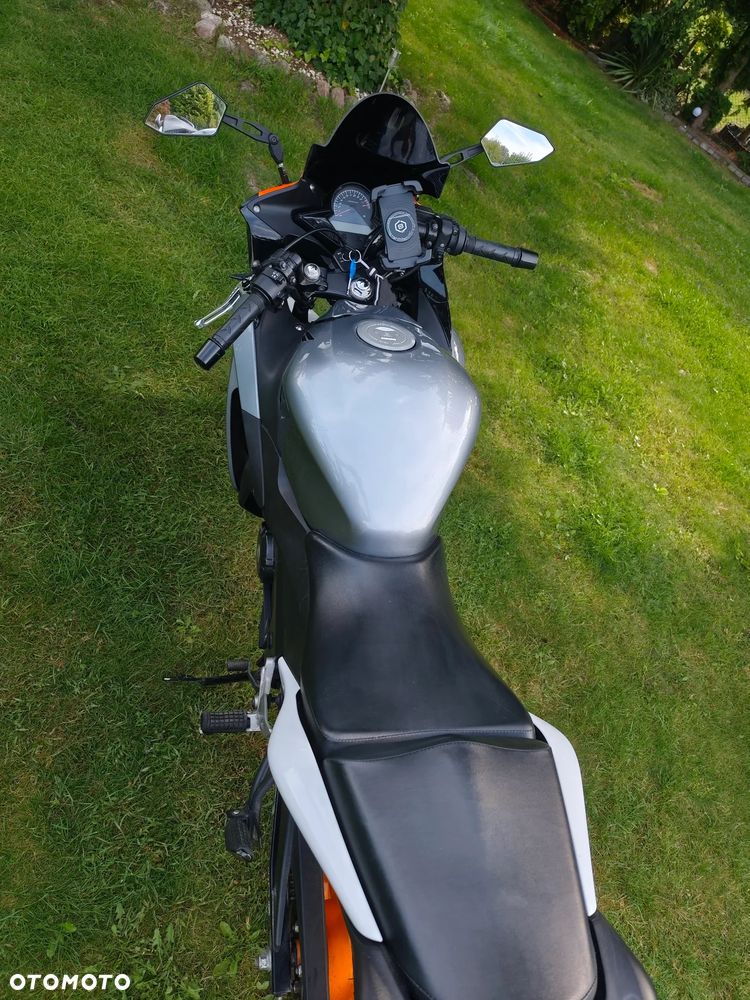 Honda CBR - 5