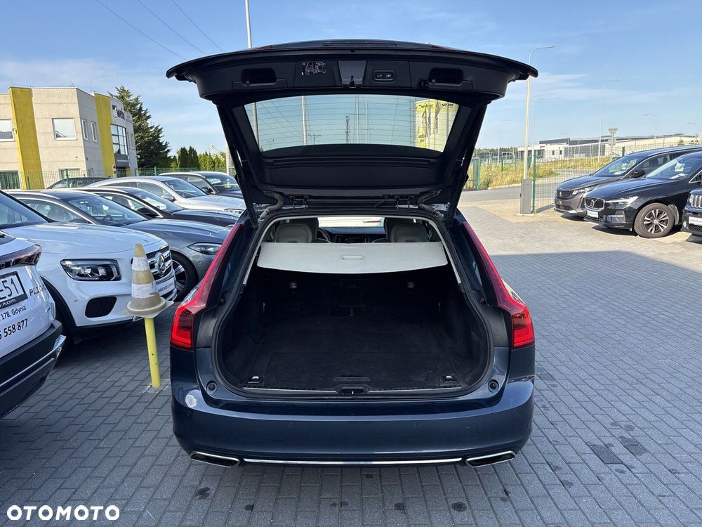 Volvo V90 B5 D AWD Inscription - 29