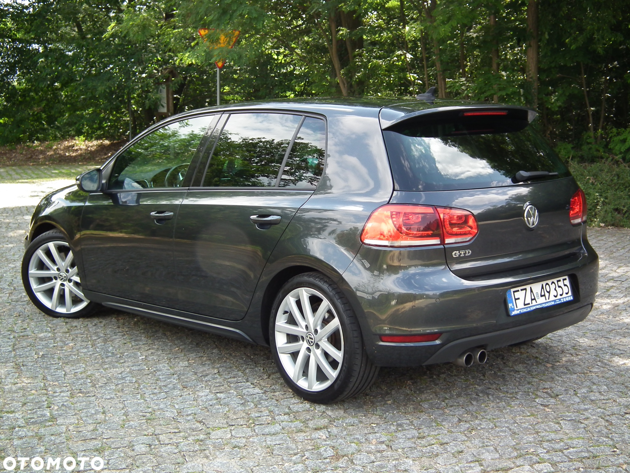 Volkswagen Golf VI 2.0 TDI GTD DSG - 5