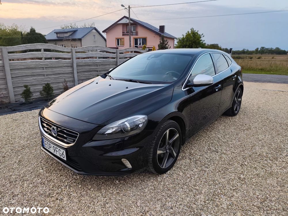 Volvo V40 D2 R-Design Summum - 2