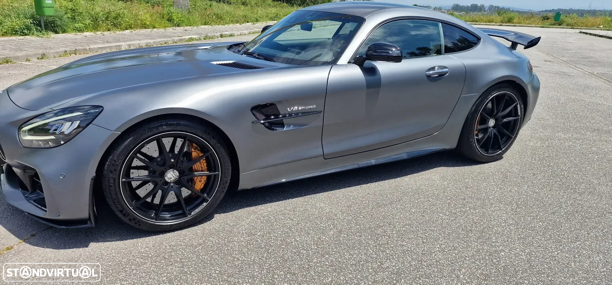 Mercedes-Benz AMG GT R - 2