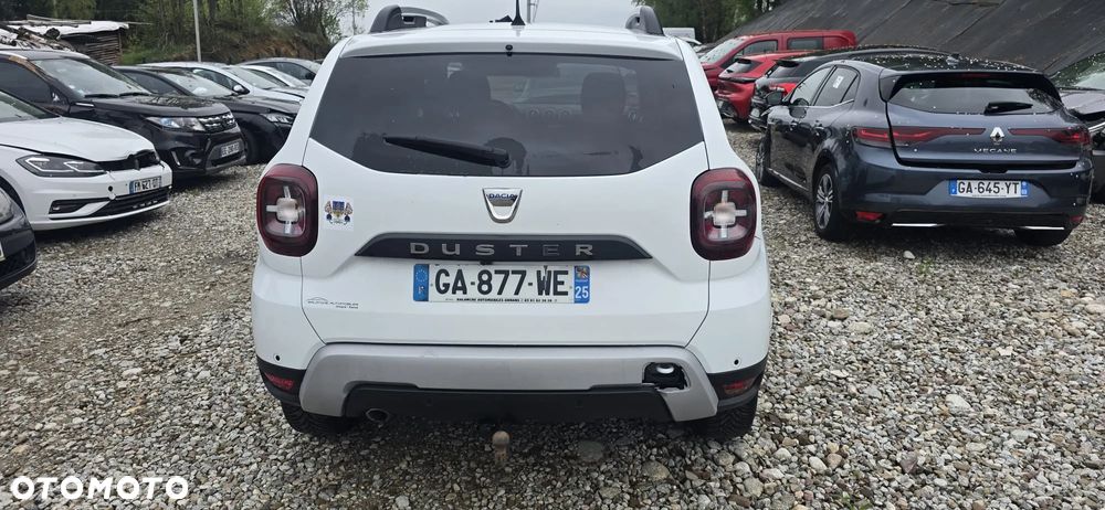 Dacia Duster Blue dCi 115 4WD Deal - 6