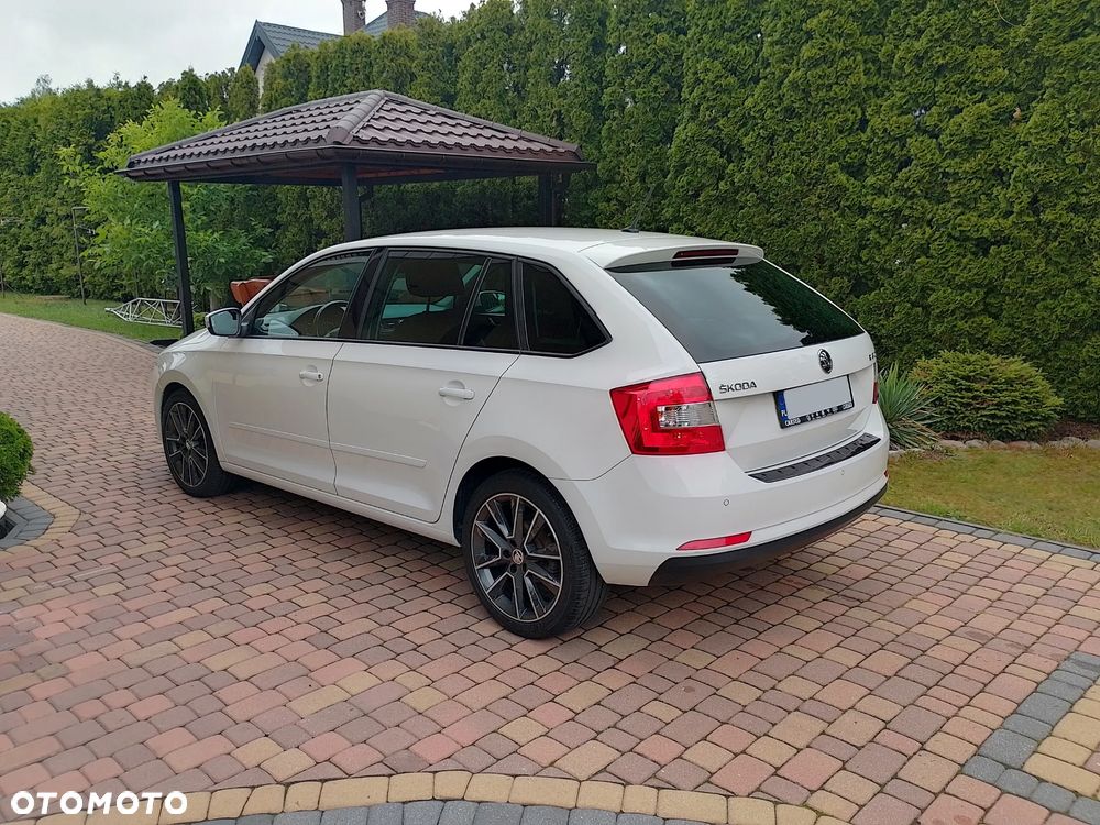 Skoda RAPID 1.4 TSI Ambition DSG - 6
