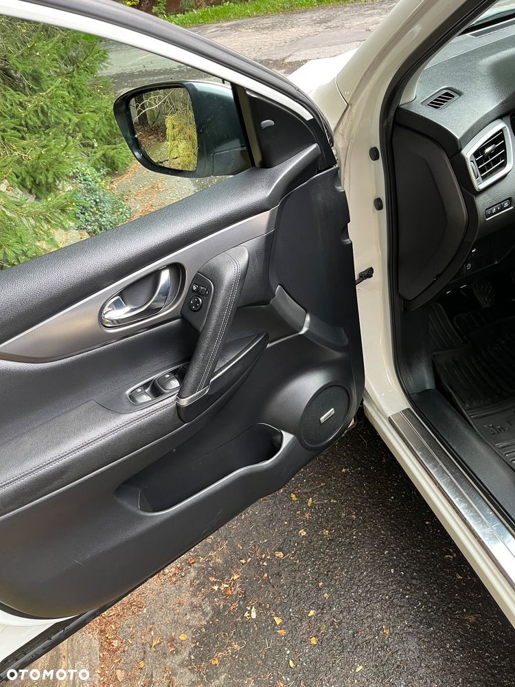 Nissan Qashqai 1.2 DIG-T Tekna EU6 - 19