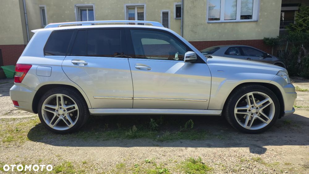 Mercedes-Benz GLK 250 CDI DPF 4Matic BlueEFFICIENCY 7G-TRONIC - 3