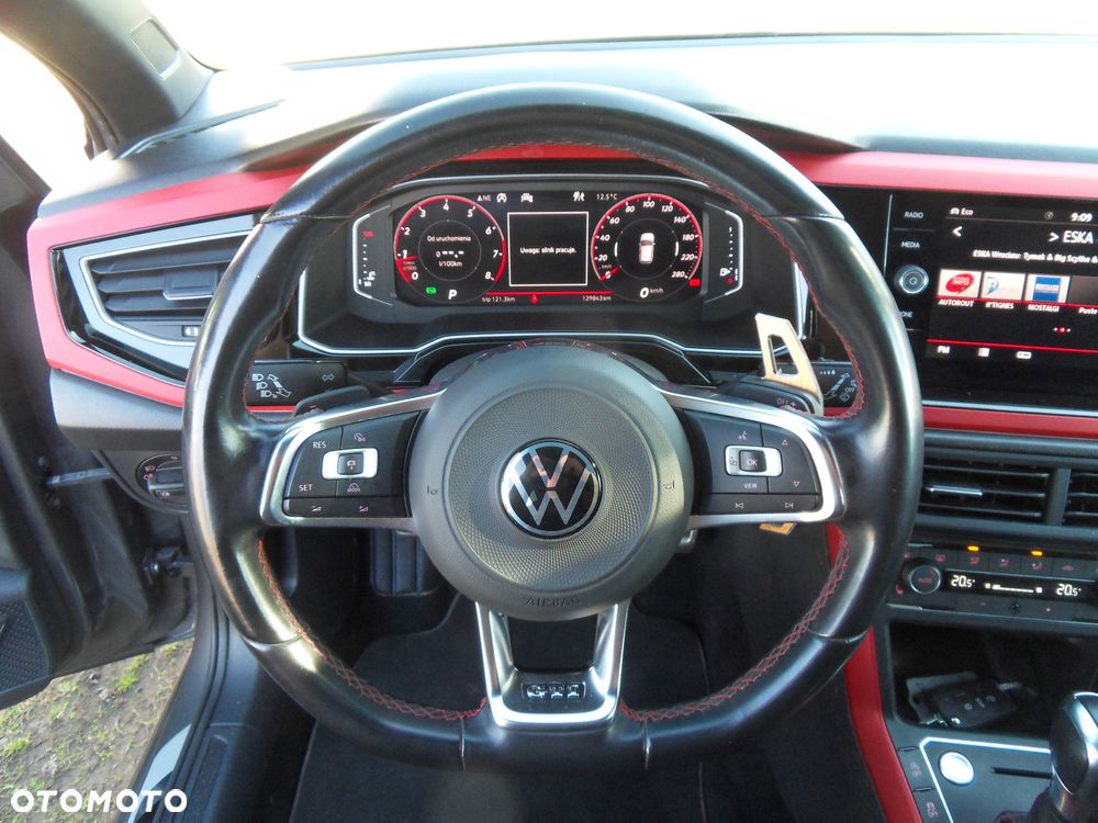 Volkswagen Polo 2.0 TSI OPF DSG GTI - 18