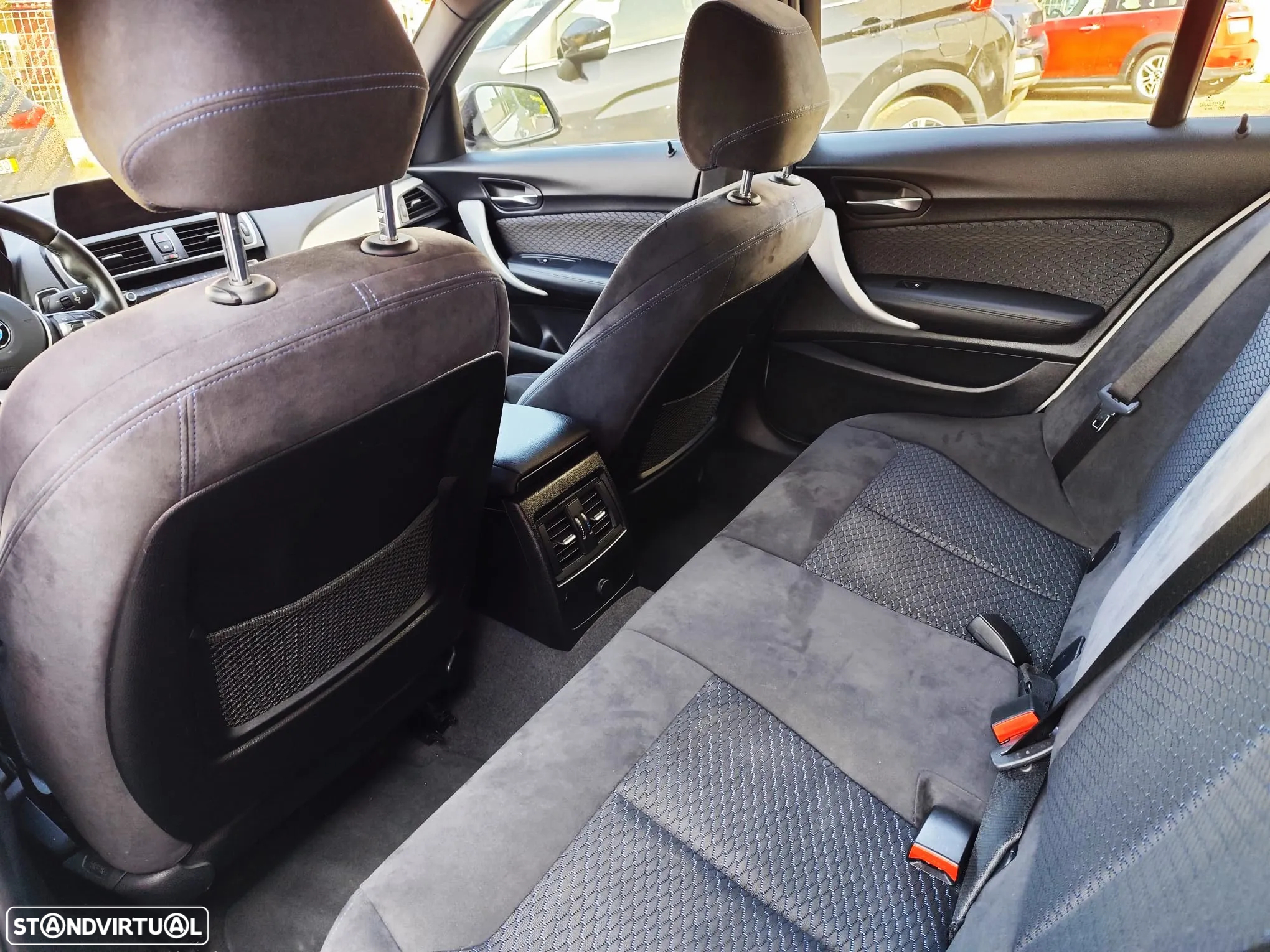 BMW 120 i Pack M - 14