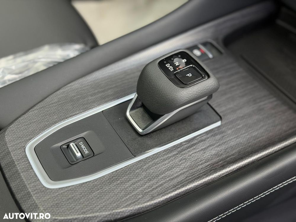 Nissan Qashqai 1.3 l MHEV X-Tronic Tekna - 17