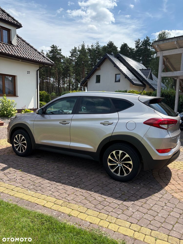 Hyundai Tucson 1.7 CRDI BlueDrive Comfort 2WD - 5