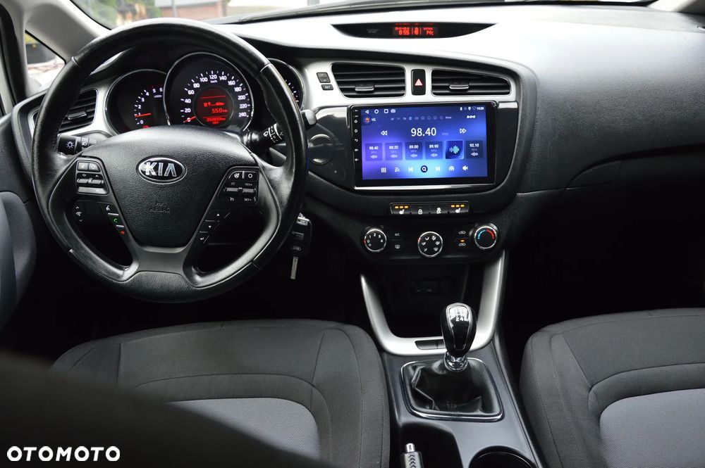 Kia Ceed - 6