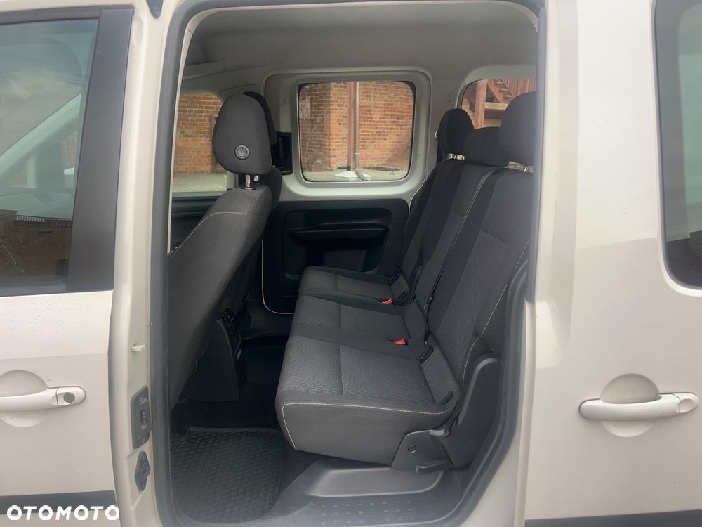 Volkswagen Caddy - 25