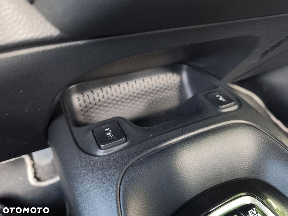 Toyota Corolla 1.8 Hybrid Comfort - 20
