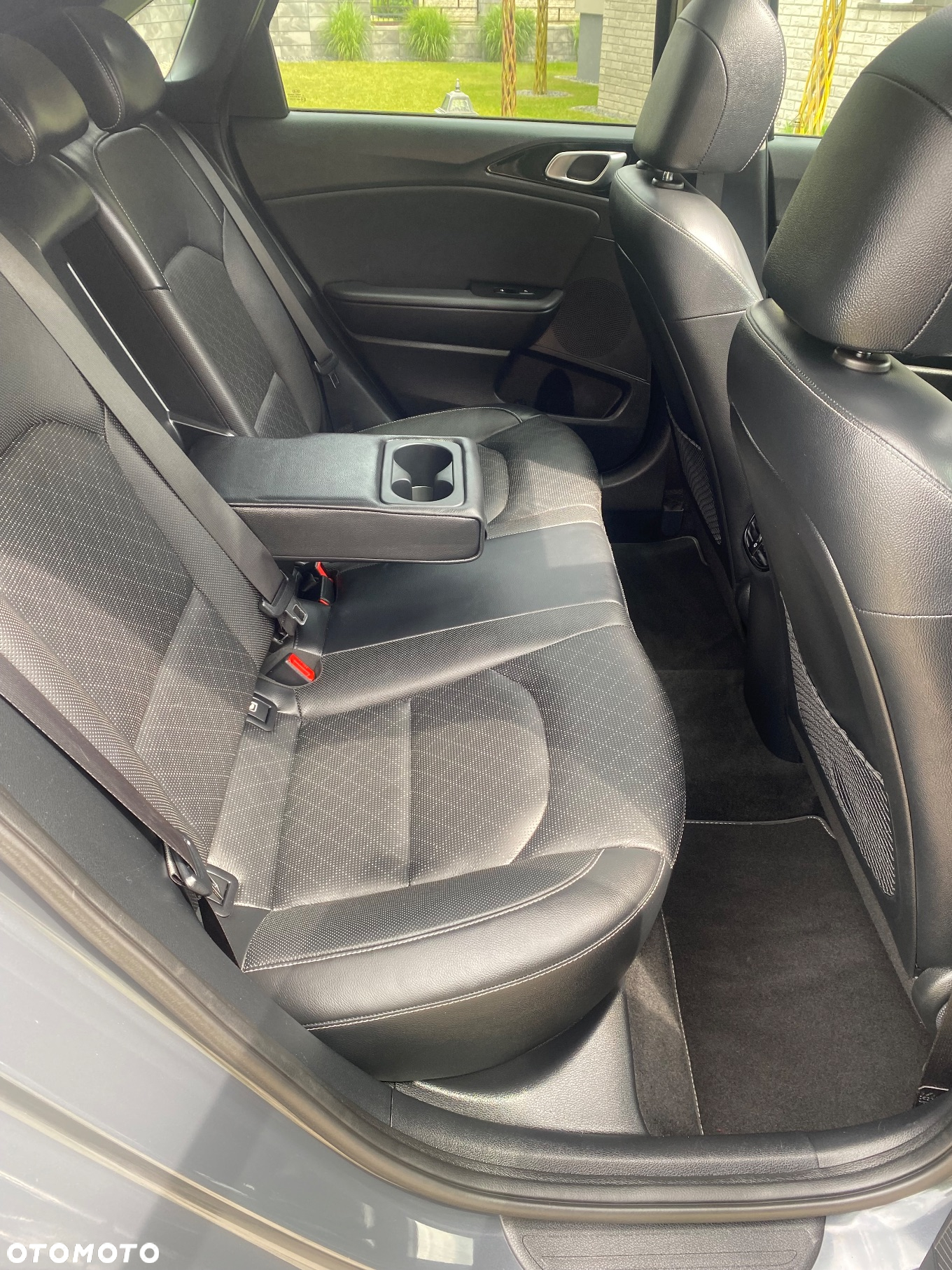 Kia Ceed 1.6 CRDi Platinum Edition - 24