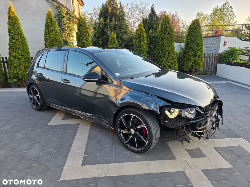 Volkswagen Golf GTD 2.0 TDI SCR DSG - 4