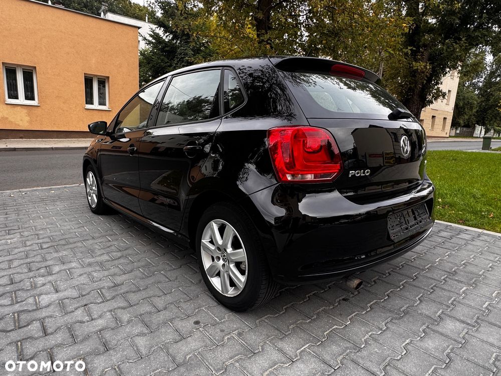 Volkswagen Polo 1.4 16V Comfortline - 9