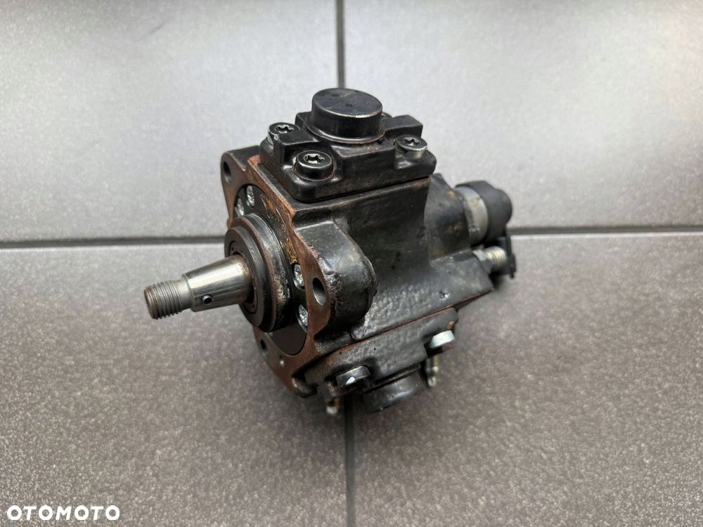 POMPA WTRYSKOWA 2.0 CDTI OPEL BOSCH 0445010193 55571005 - 2