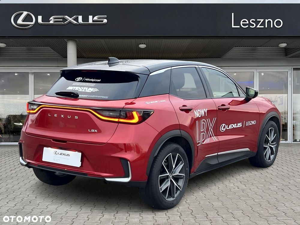 Lexus LBX 1.5 Hybrid Emotion - 7