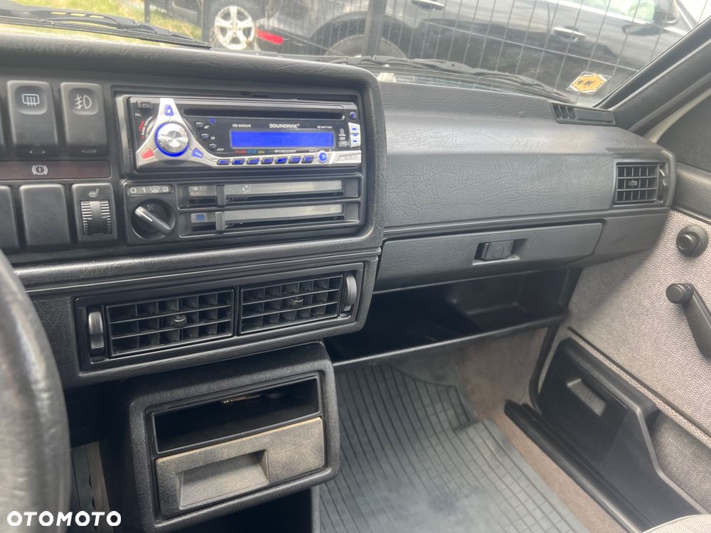 Volkswagen Jetta 1.8 CL - 32