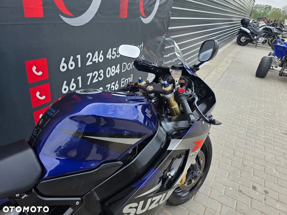 Suzuki GSX-R - 10