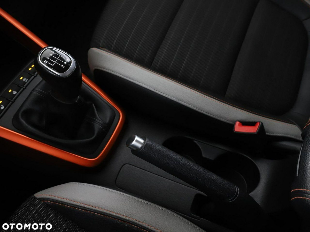 Kia Stonic 1.0 T-GDI 120 Spirit - 27
