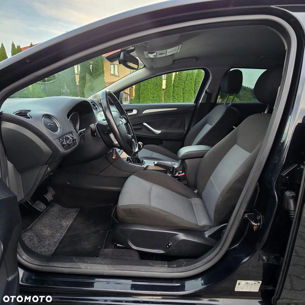 Ford Mondeo 2.0 TDCi Viva Titanium - 19