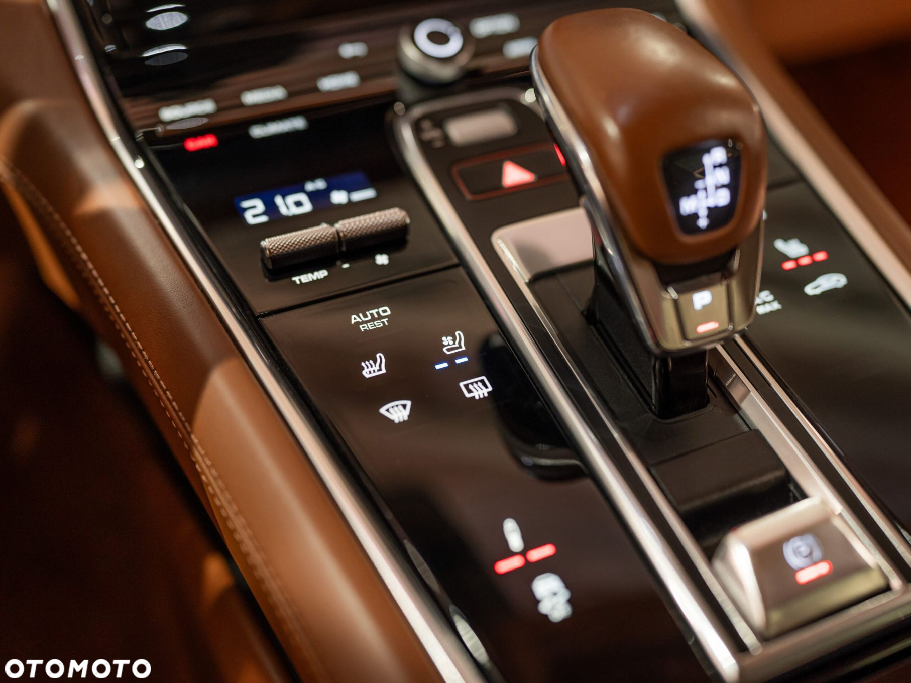 Porsche Panamera Turbo S - 26