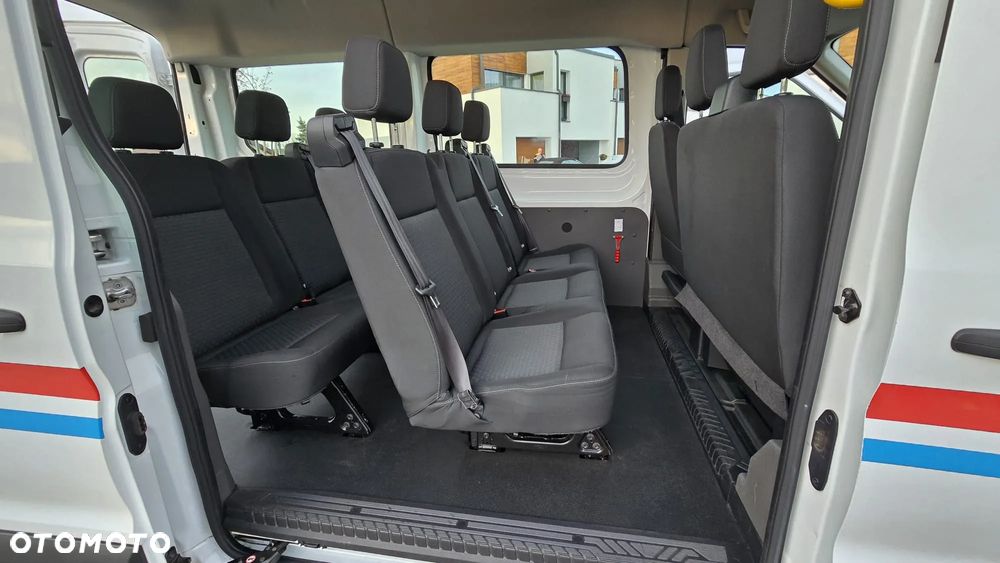 Ford Transit L2H3 VA Autm Limited - 19