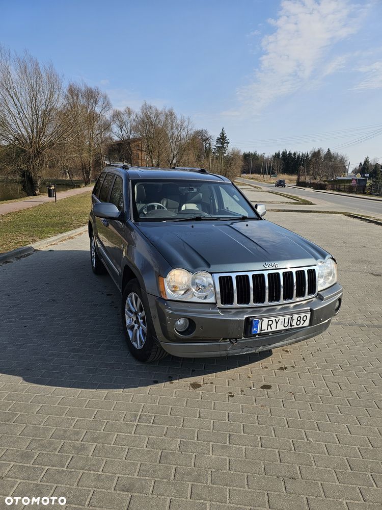 Jeep Grand Cherokee - 8