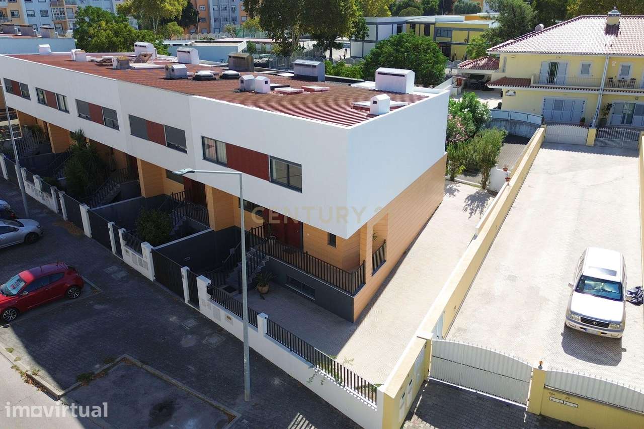 Moradia Contemporânea V3+1 Seixal - Grande imagem: 2/58