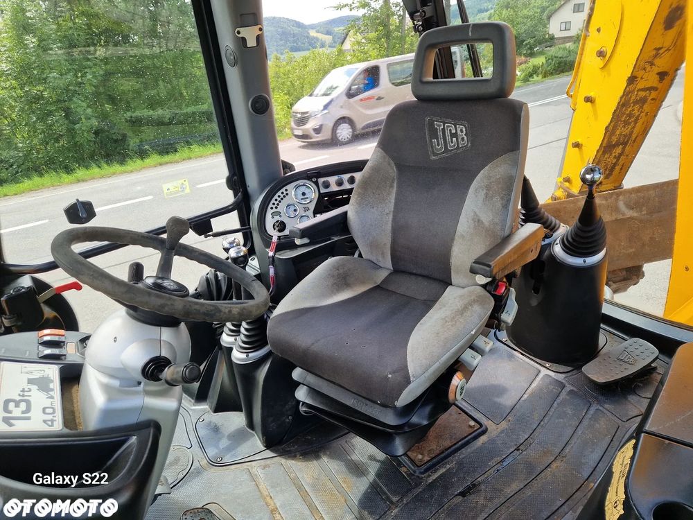 JCB 3CX - 6