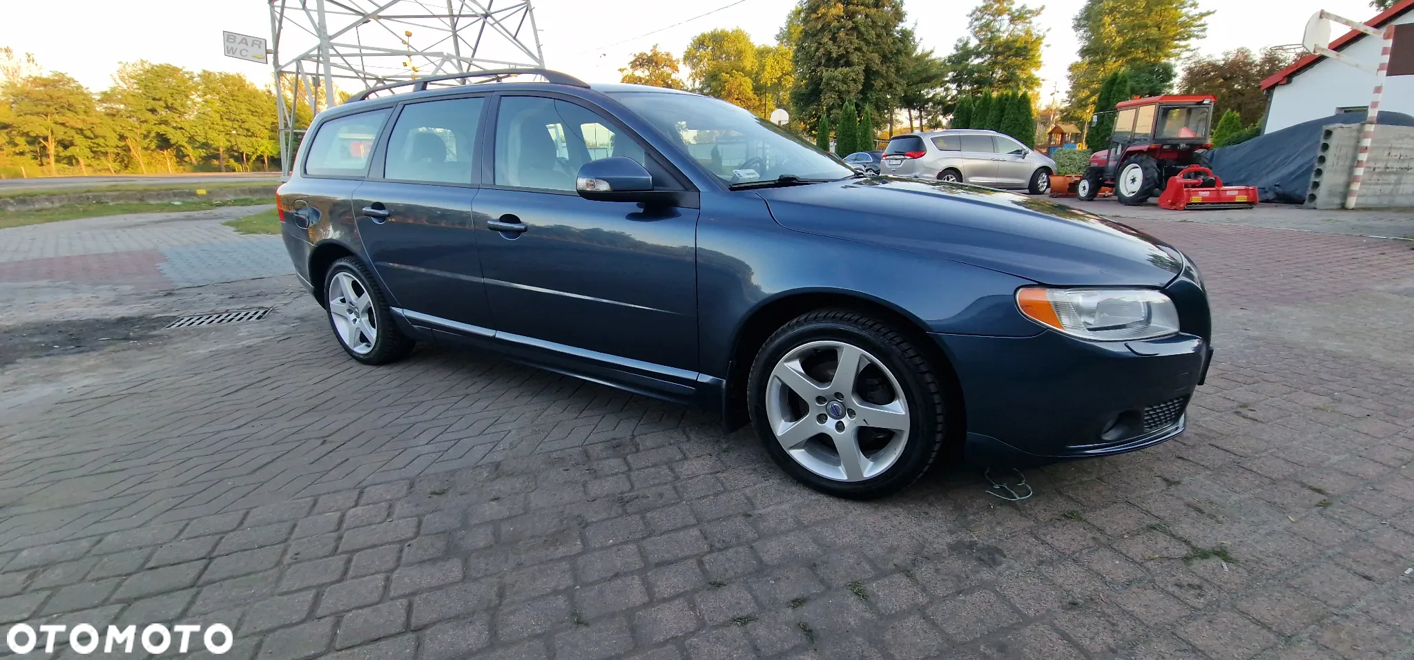 Volvo V70 2.0 Momentum - 25
