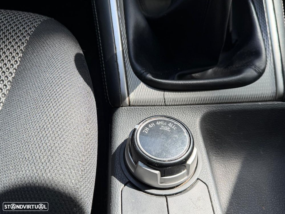 Mitsubishi L200 - 22