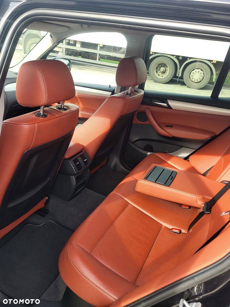 BMW X3 xDrive20d - 9