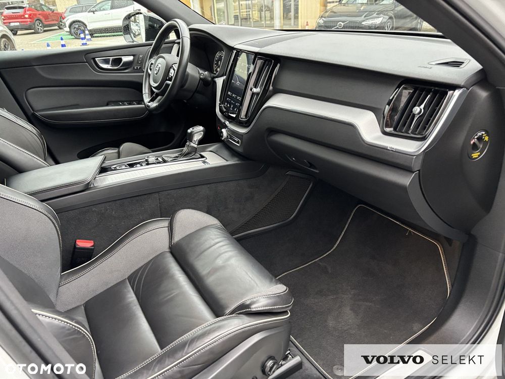 Volvo XC 60 - 11