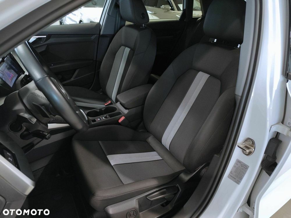 Audi A3 Sportback - 11