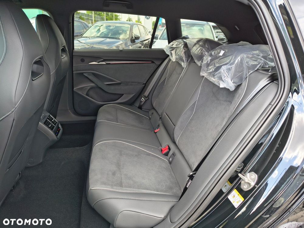 Skoda Superb 2.0 TSI Sportline DSG - 19