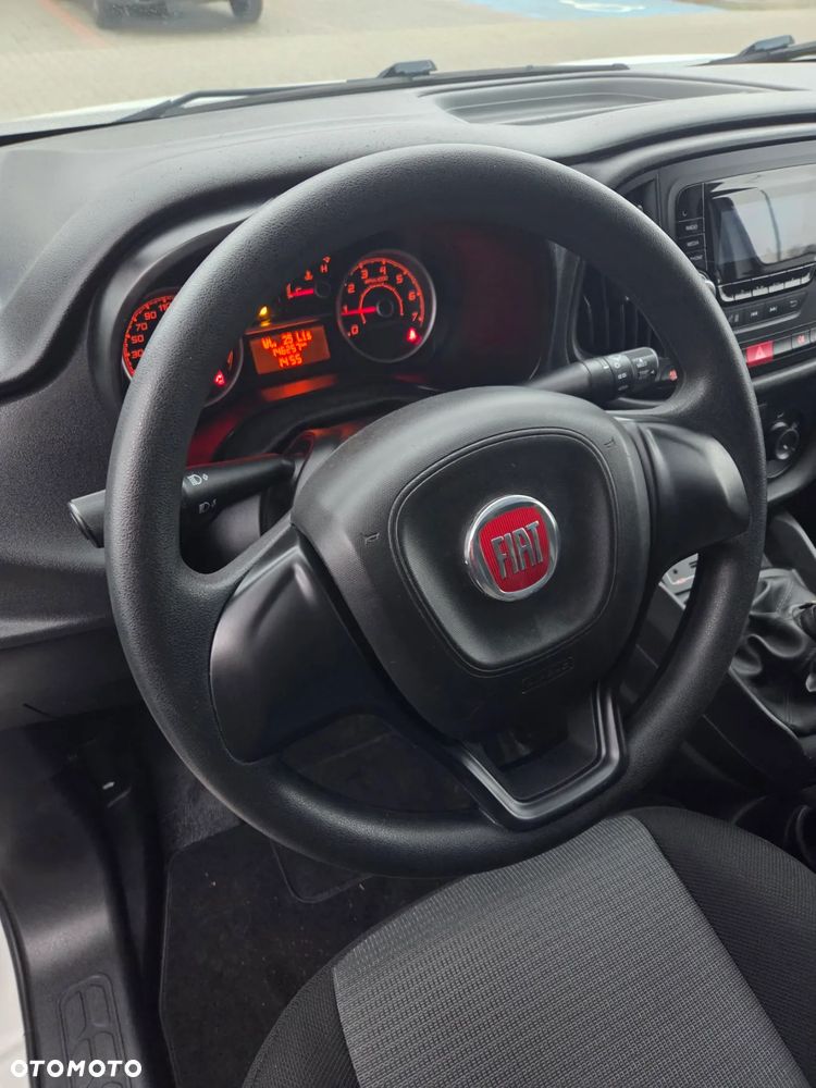 Fiat Doblo - 32